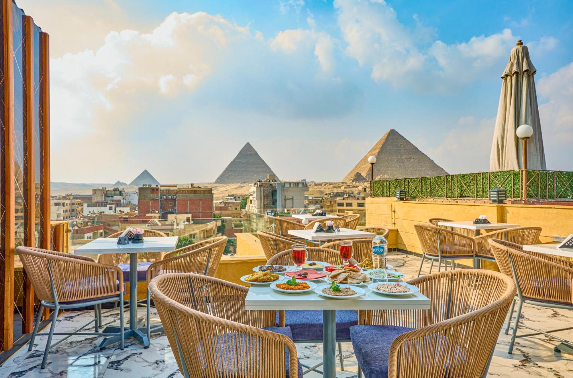 Kafret el-Gabal Cleopatra Tower Pyramid View酒店 外观 照片