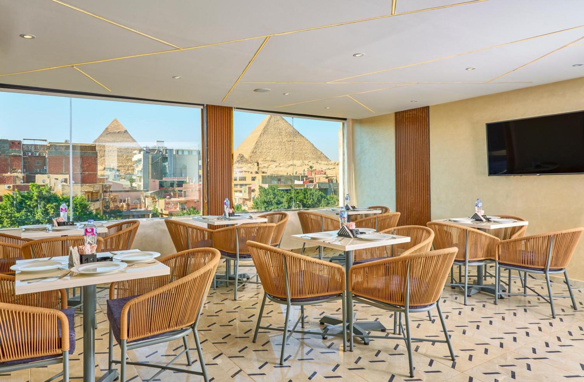 Kafret el-Gabal Cleopatra Tower Pyramid View酒店 外观 照片